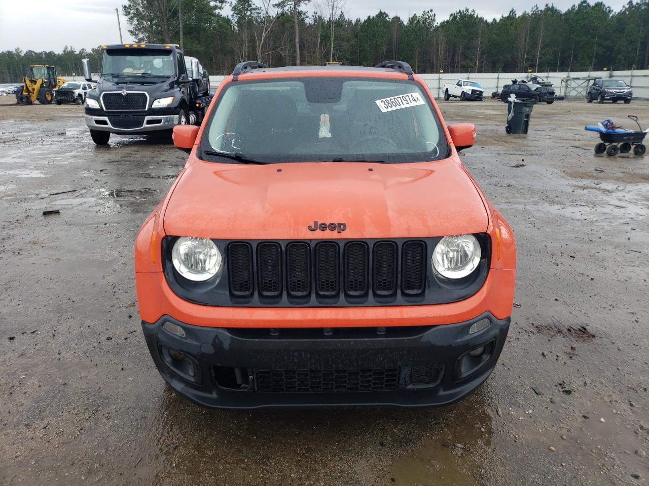 2017 JEEP RENEGADE L - Image 5