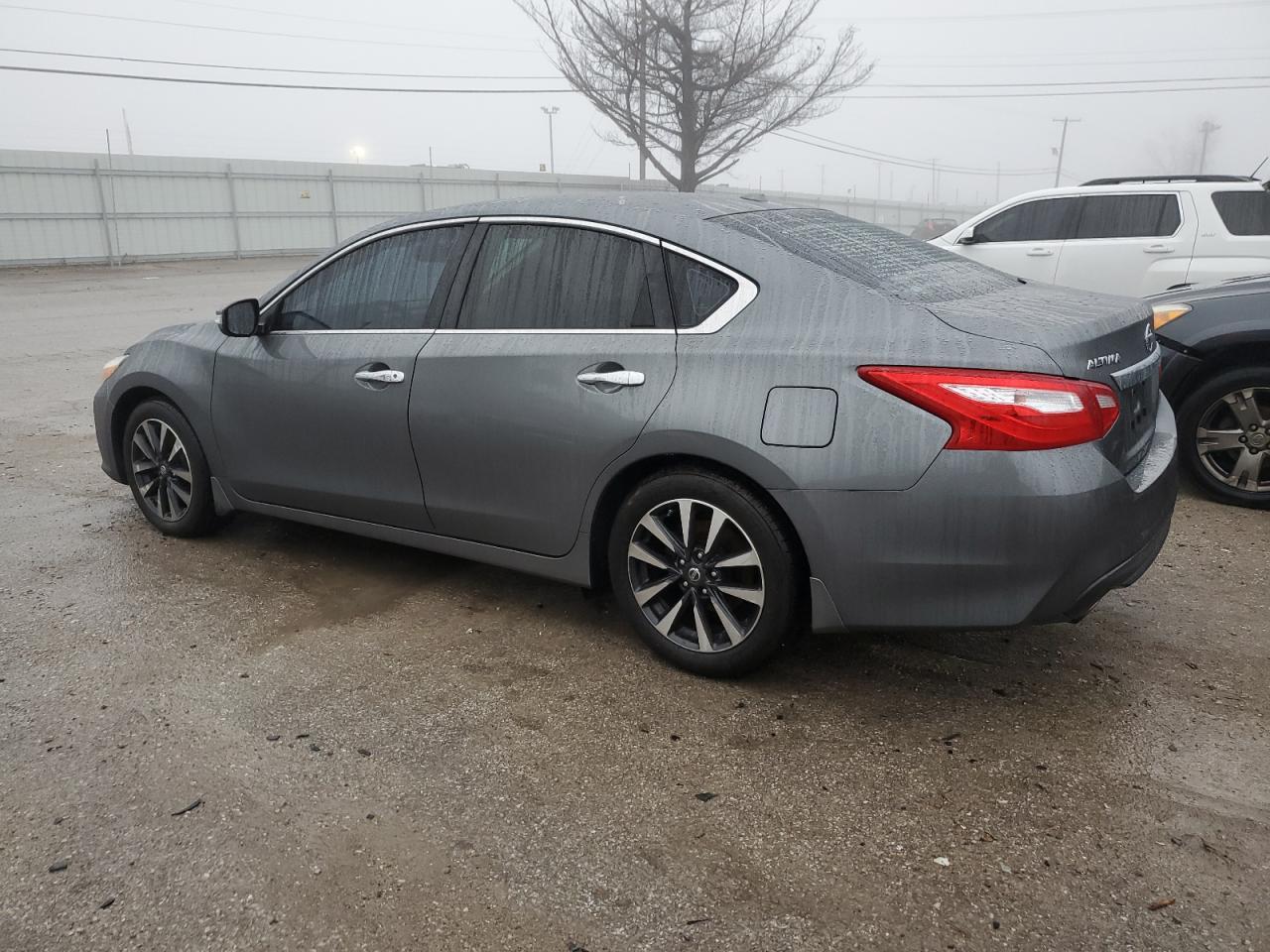 2016 NISSAN ALTIMA 2.5 - Фото 2