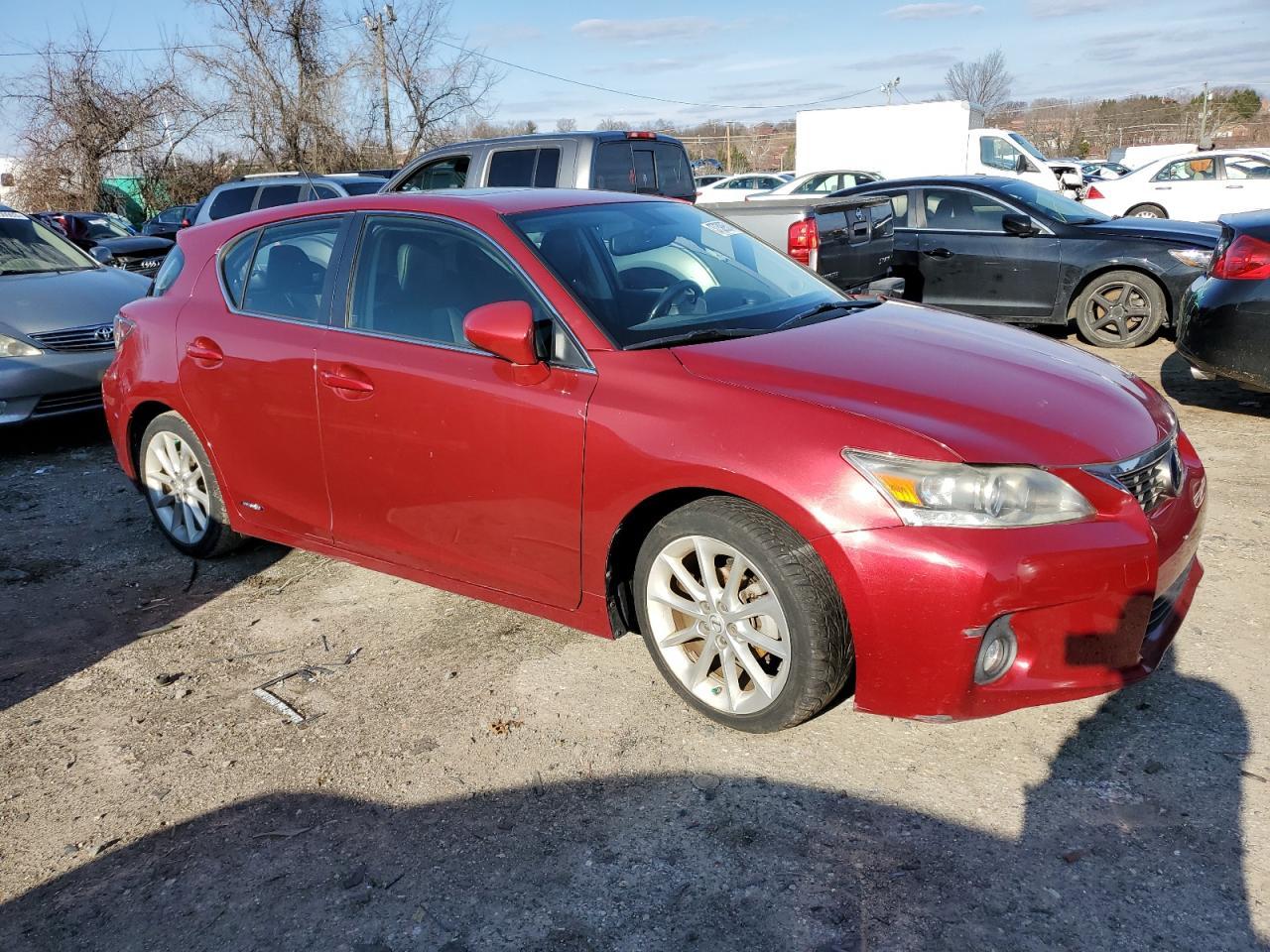 2013 LEXUS CT 200 - Image 4
