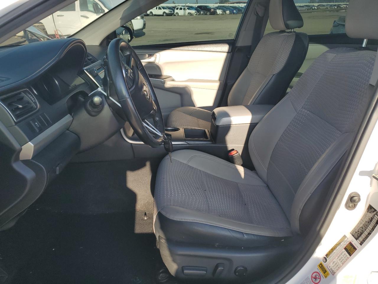 2015 TOYOTA CAMRY LE - Фото 7