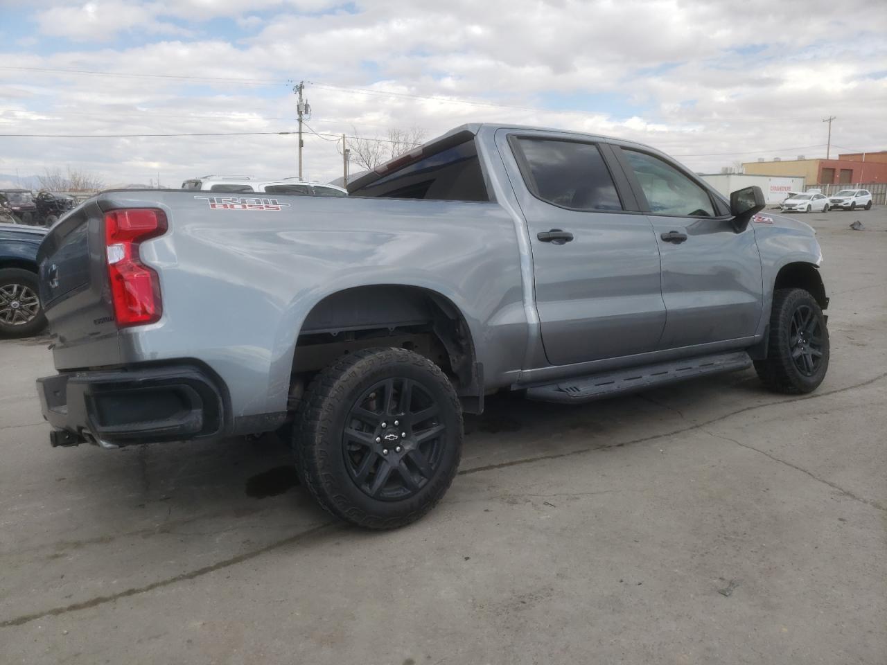 2021 CHEVROLET SILVERADO - Фото 3