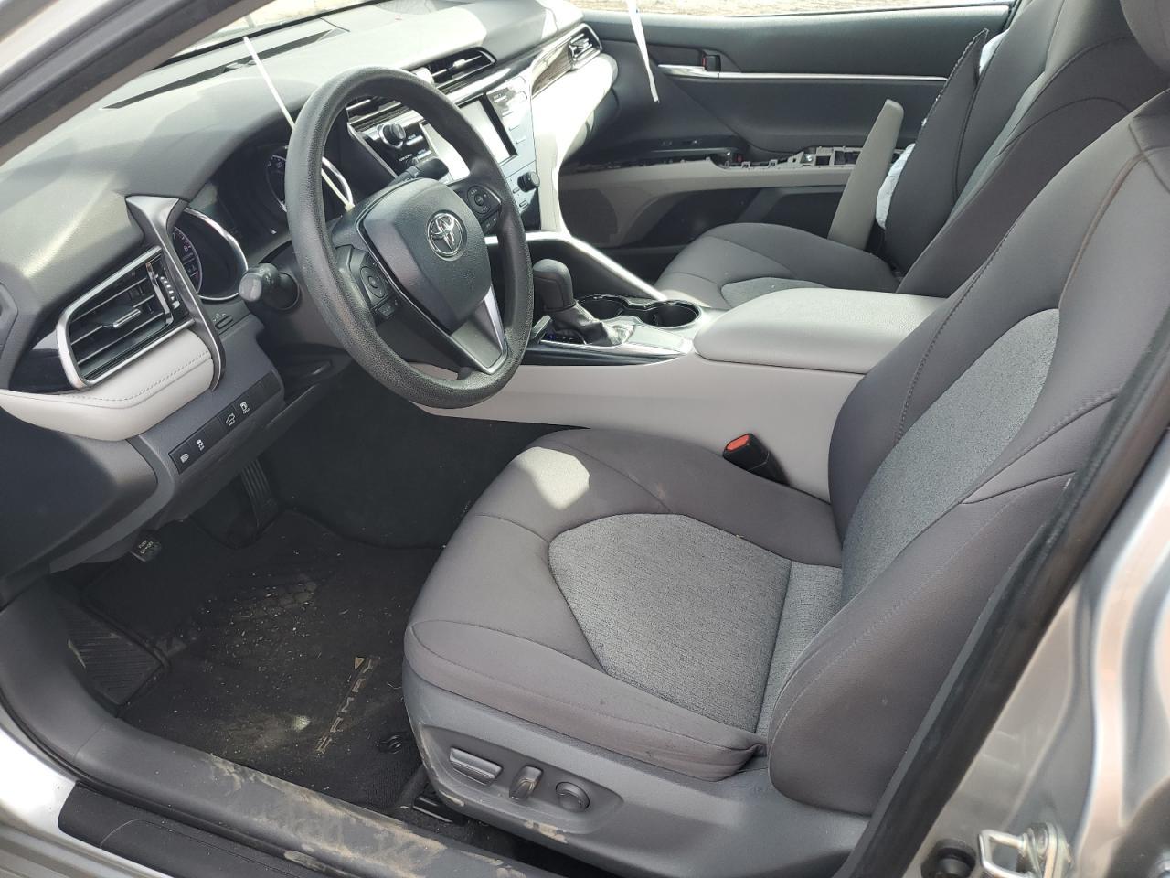 2020 TOYOTA CAMRY LE - Image 7