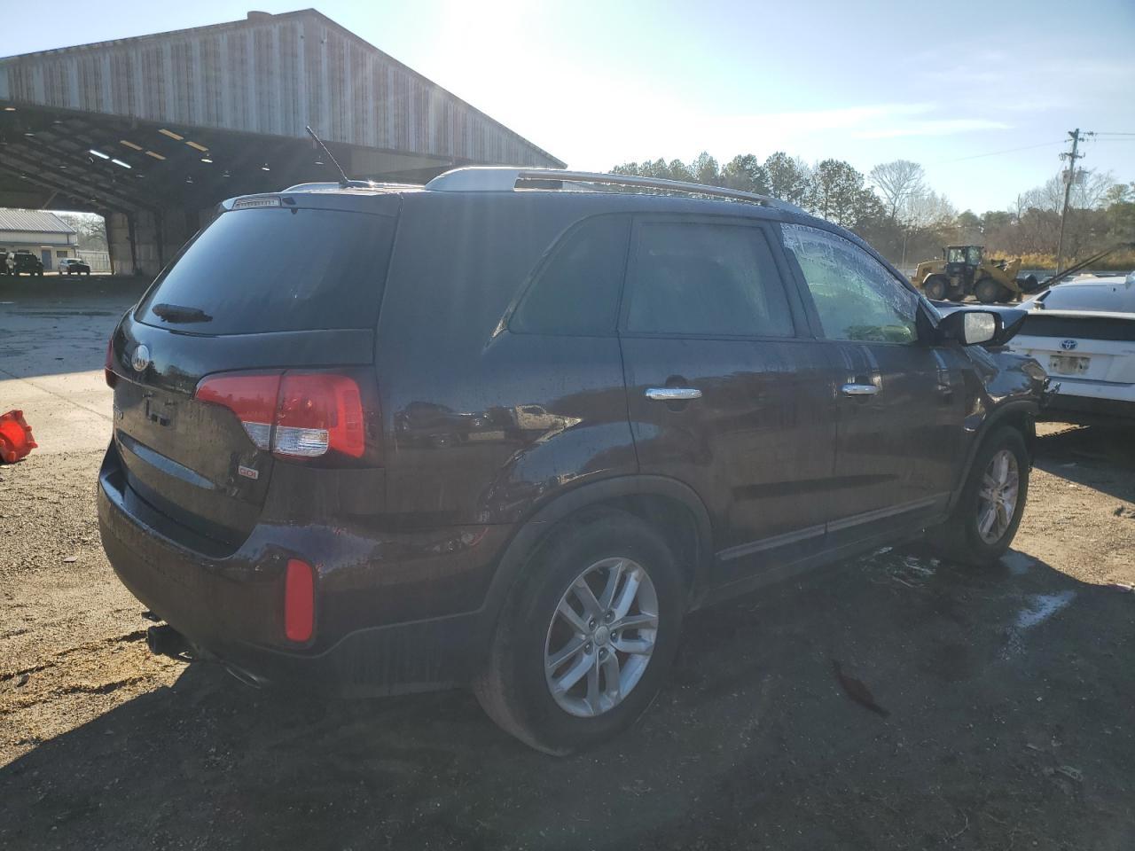 2015 KIA SORENTO LX - Image 3