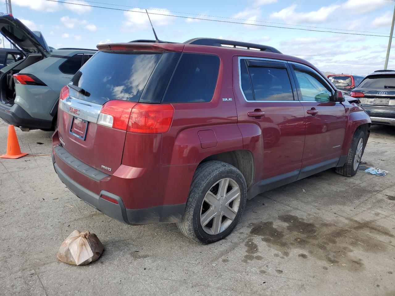 2012 GMC TERRAIN SL - Image 3