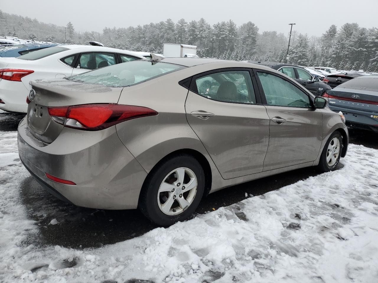 2014 HYUNDAI ELANTRA SE - Фото 3