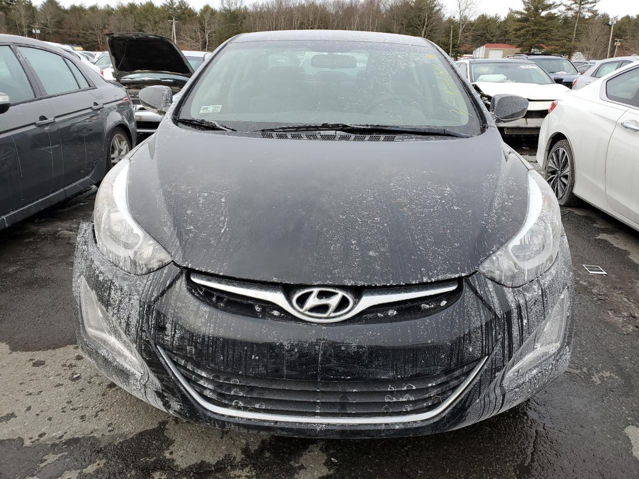 2014 HYUNDAI ELANTRA SE - Image 5