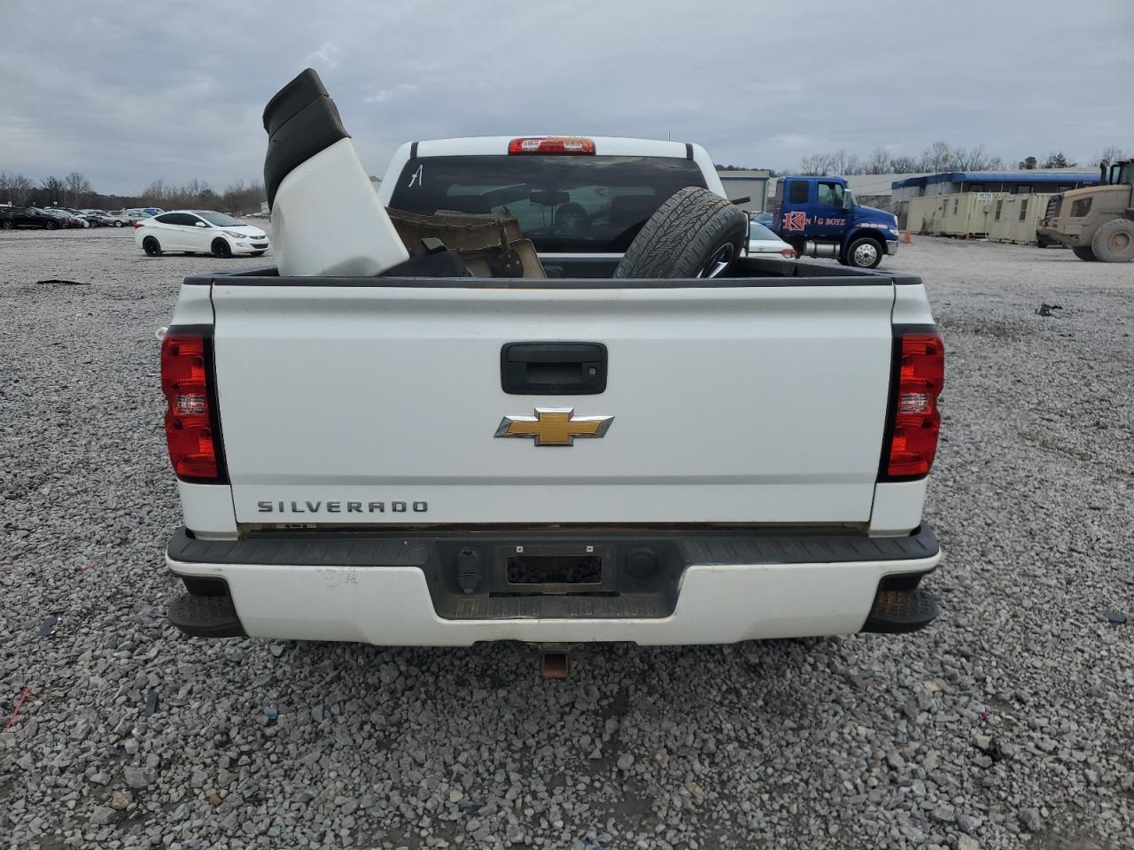 2018 CHEVROLET SILVERADO - Фото 6
