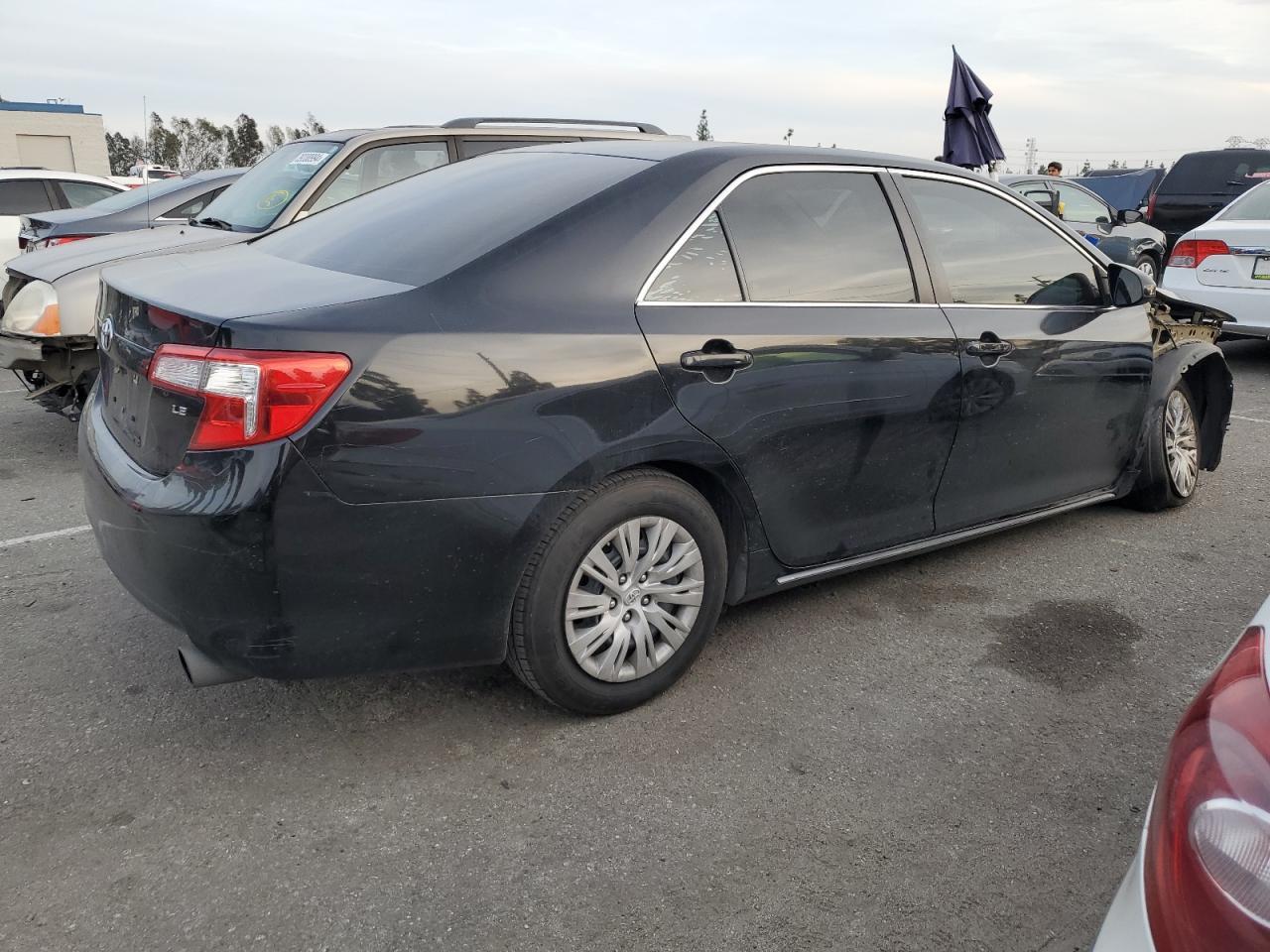 2014 TOYOTA CAMRY L - Image 3