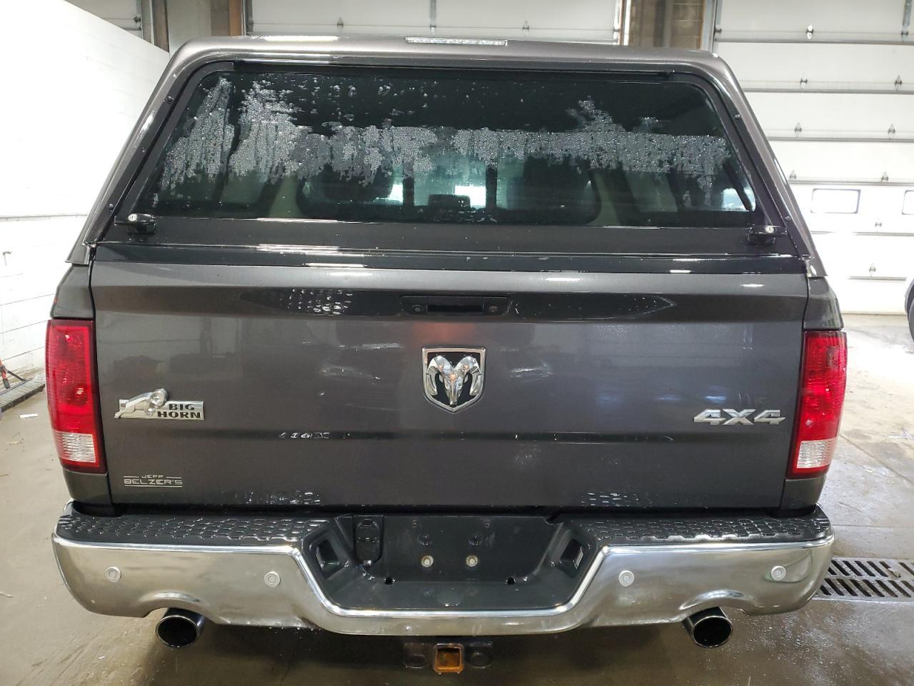 2017 RAM 1500 SLT - Фото 6