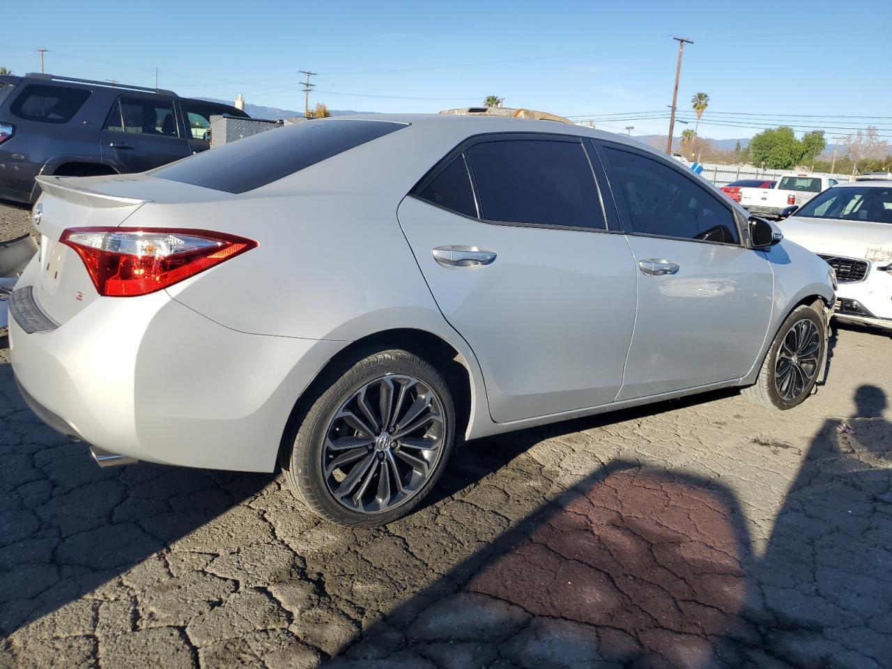 2014 TOYOTA COROLLA L - Image 3