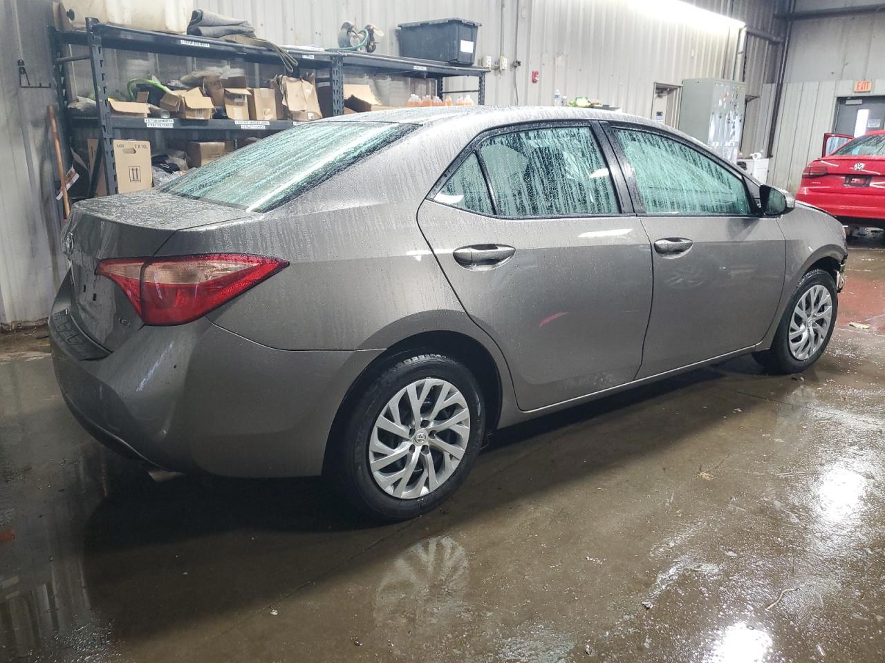 2019 TOYOTA COROLLA L - Image 3