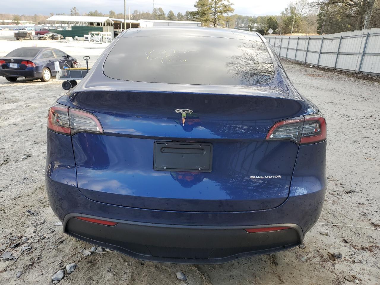 2023 TESLA MODEL Y - Фото 6