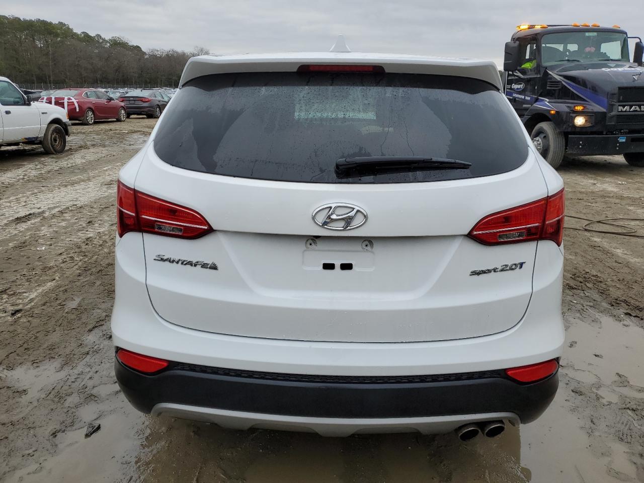 2013 HYUNDAI SANTA FE S - Image 6