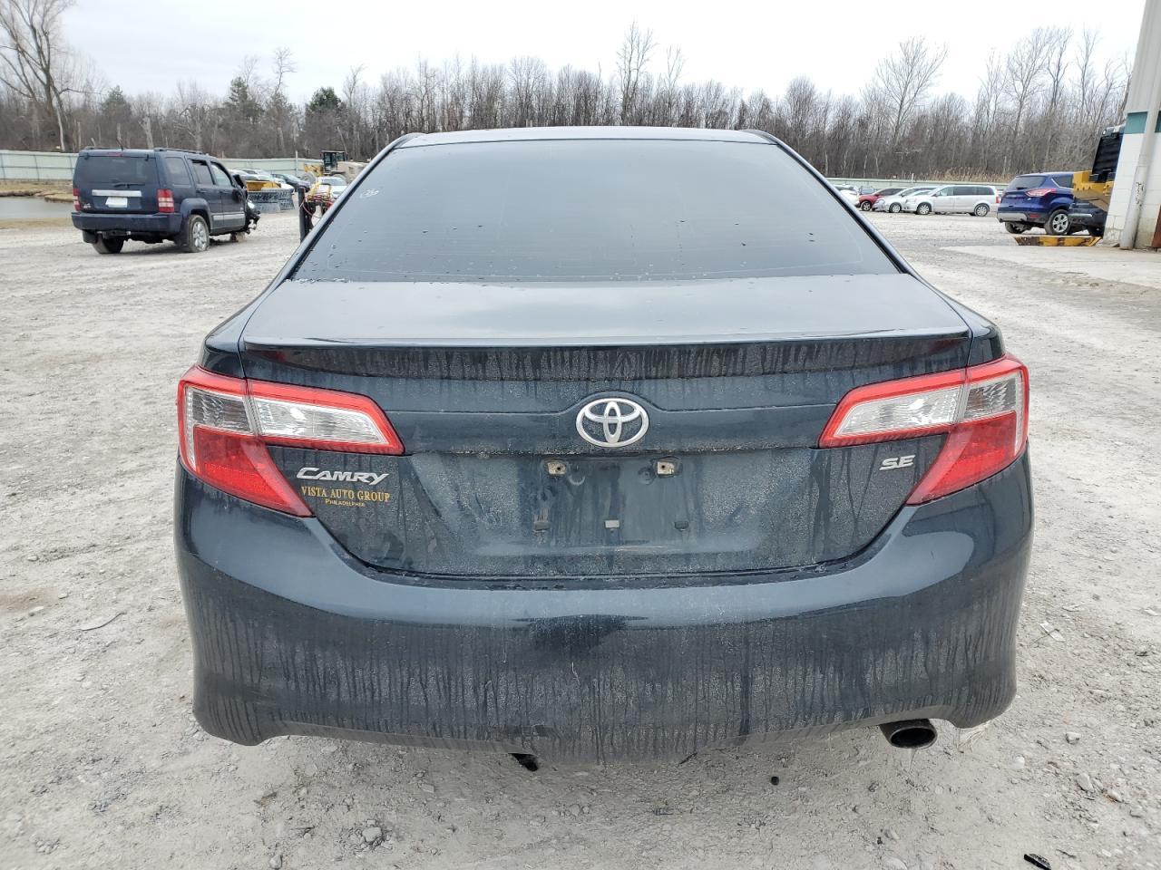 2014 TOYOTA CAMRY L - Image 6