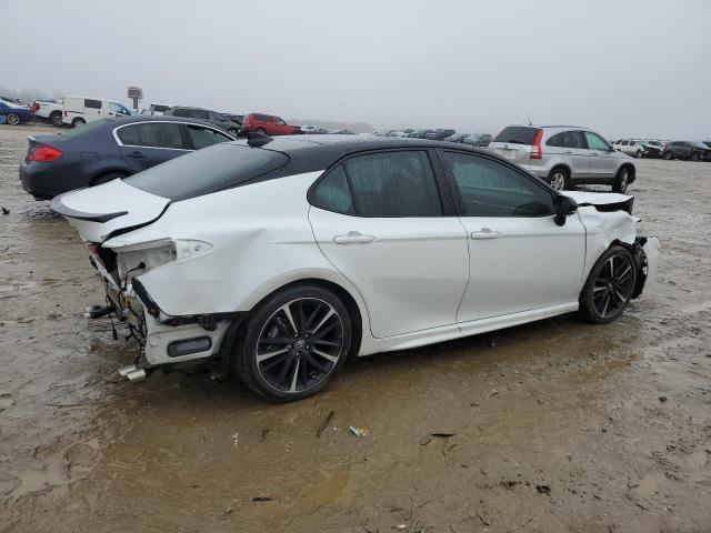 2018 Toyota Camry Xse - Image 3
