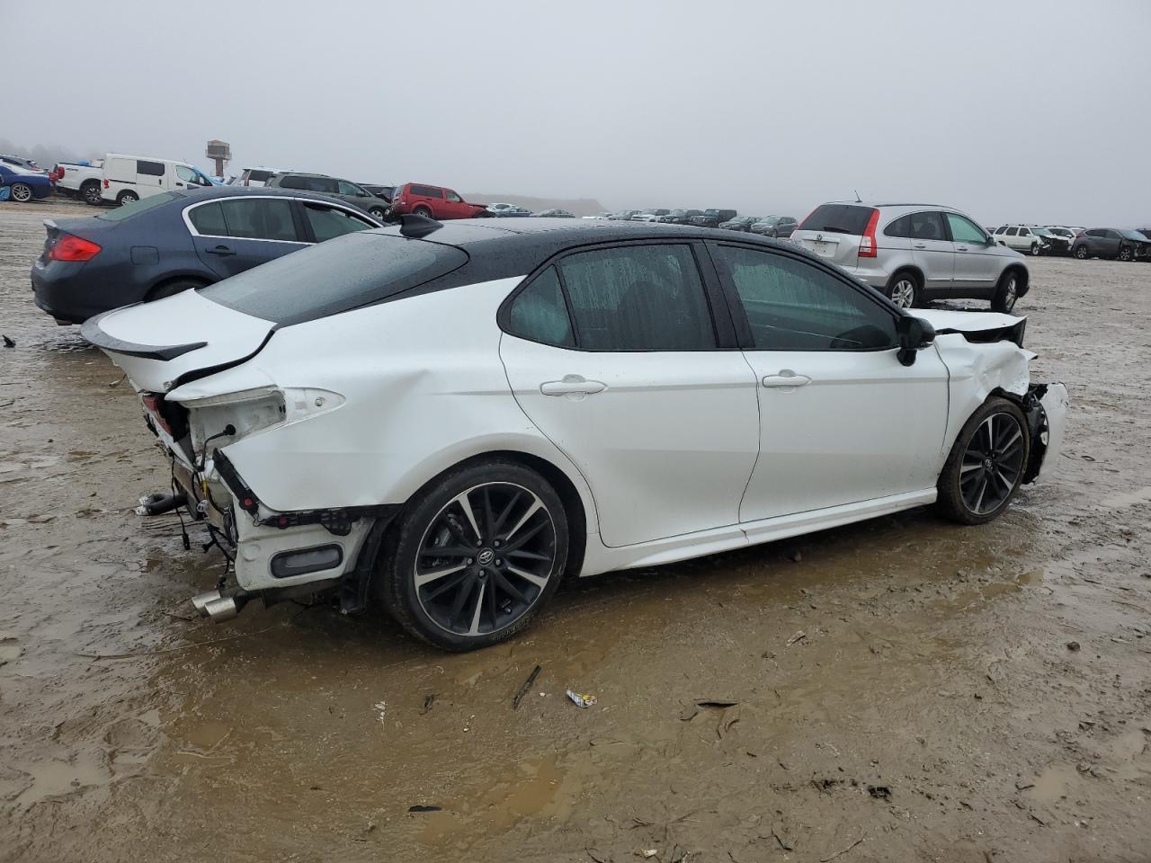 2018 TOYOTA CAMRY XSE - Image 3