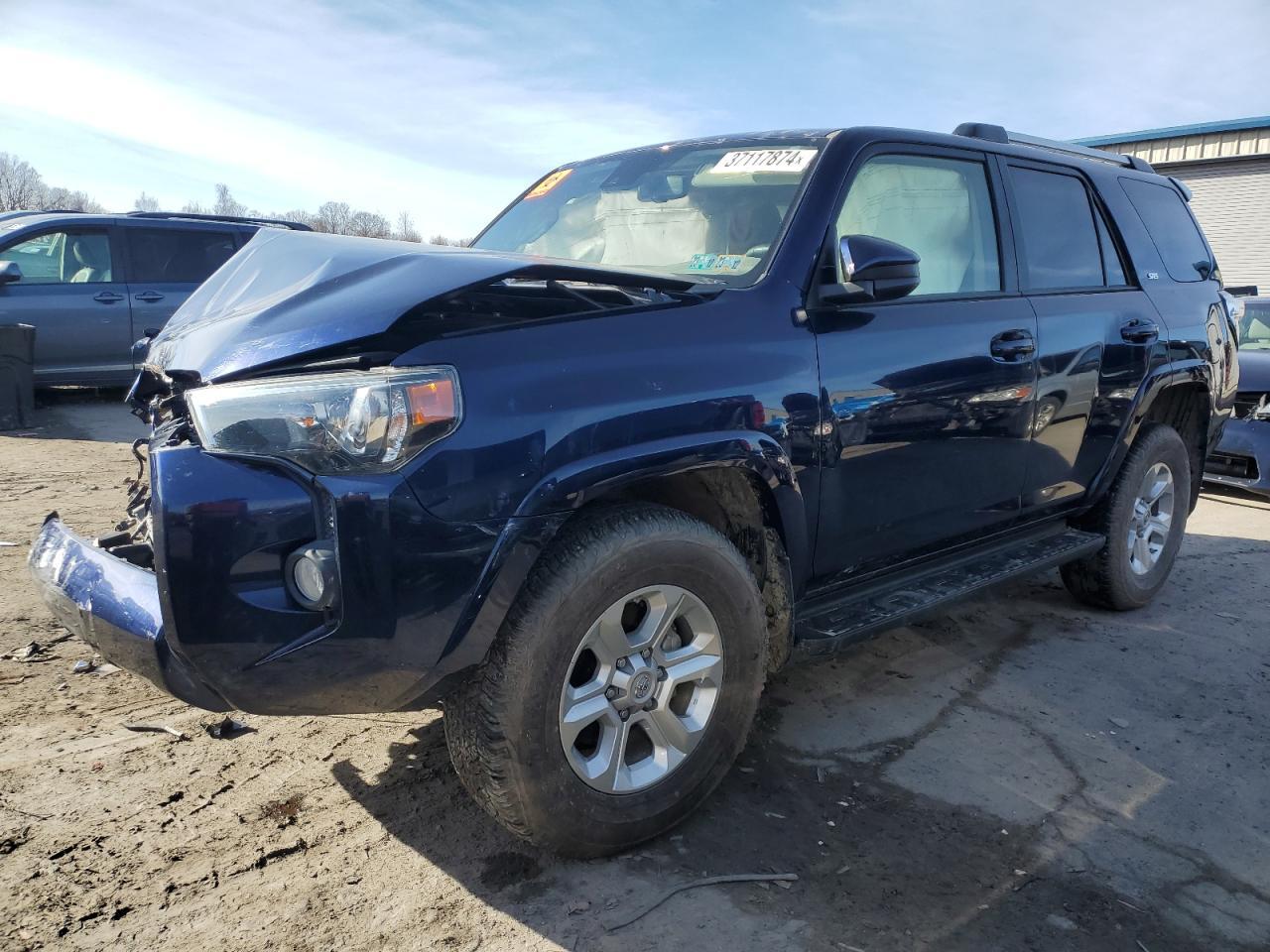 2020 TOYOTA 4RUNNER SR