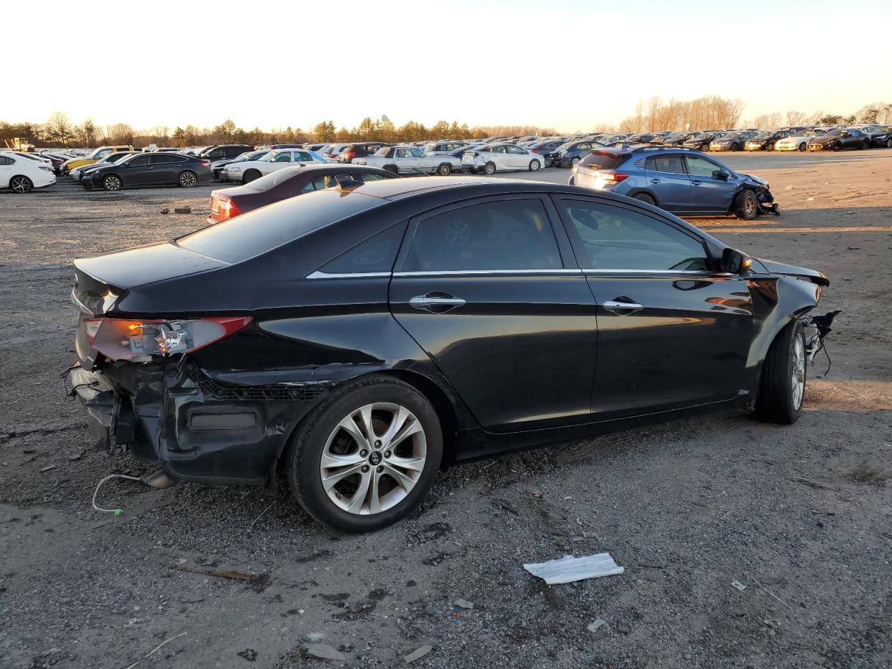 2013 HYUNDAI SONATA SE - Фото 3