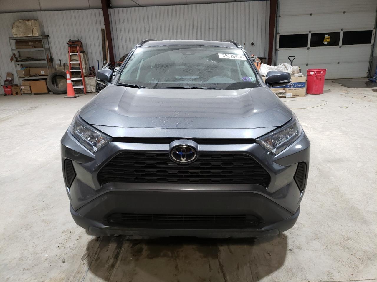 2021 TOYOTA RAV4 LE - Image 5