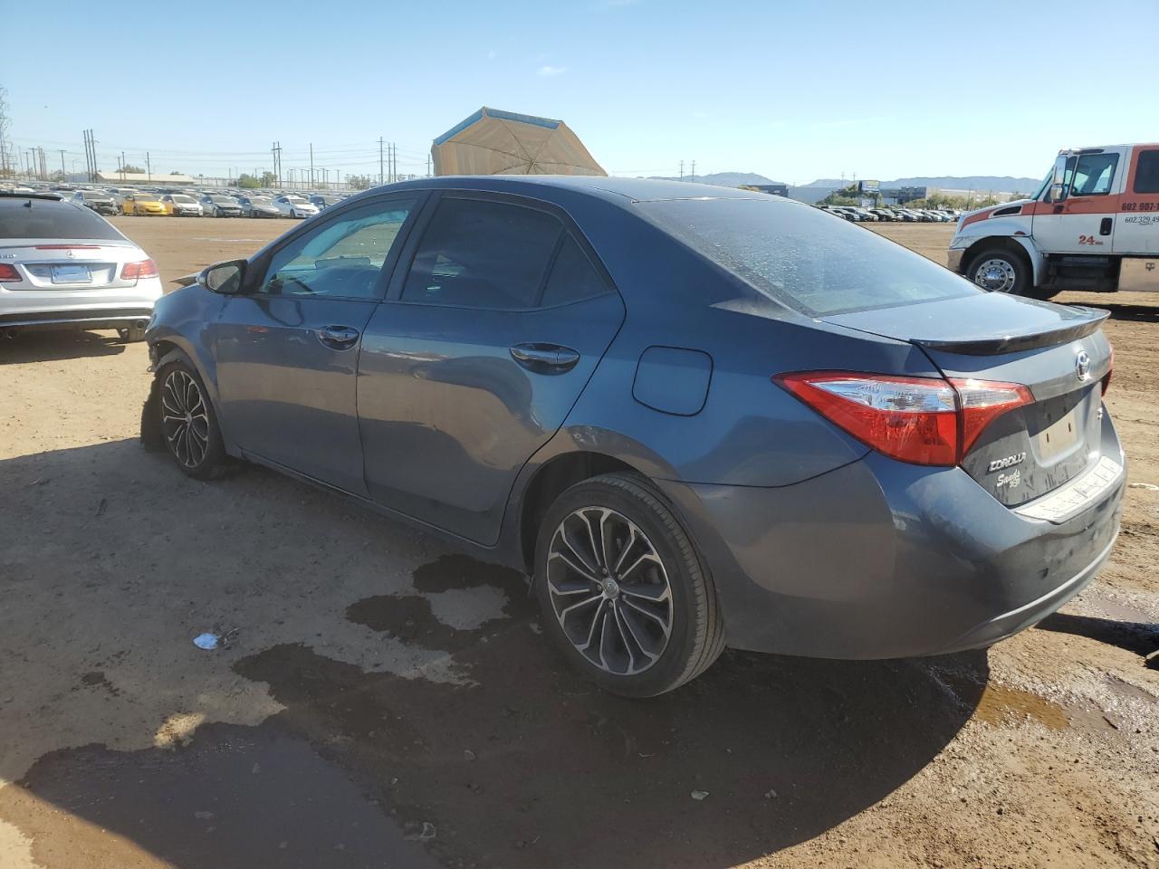 2015 TOYOTA COROLLA L - Image 2
