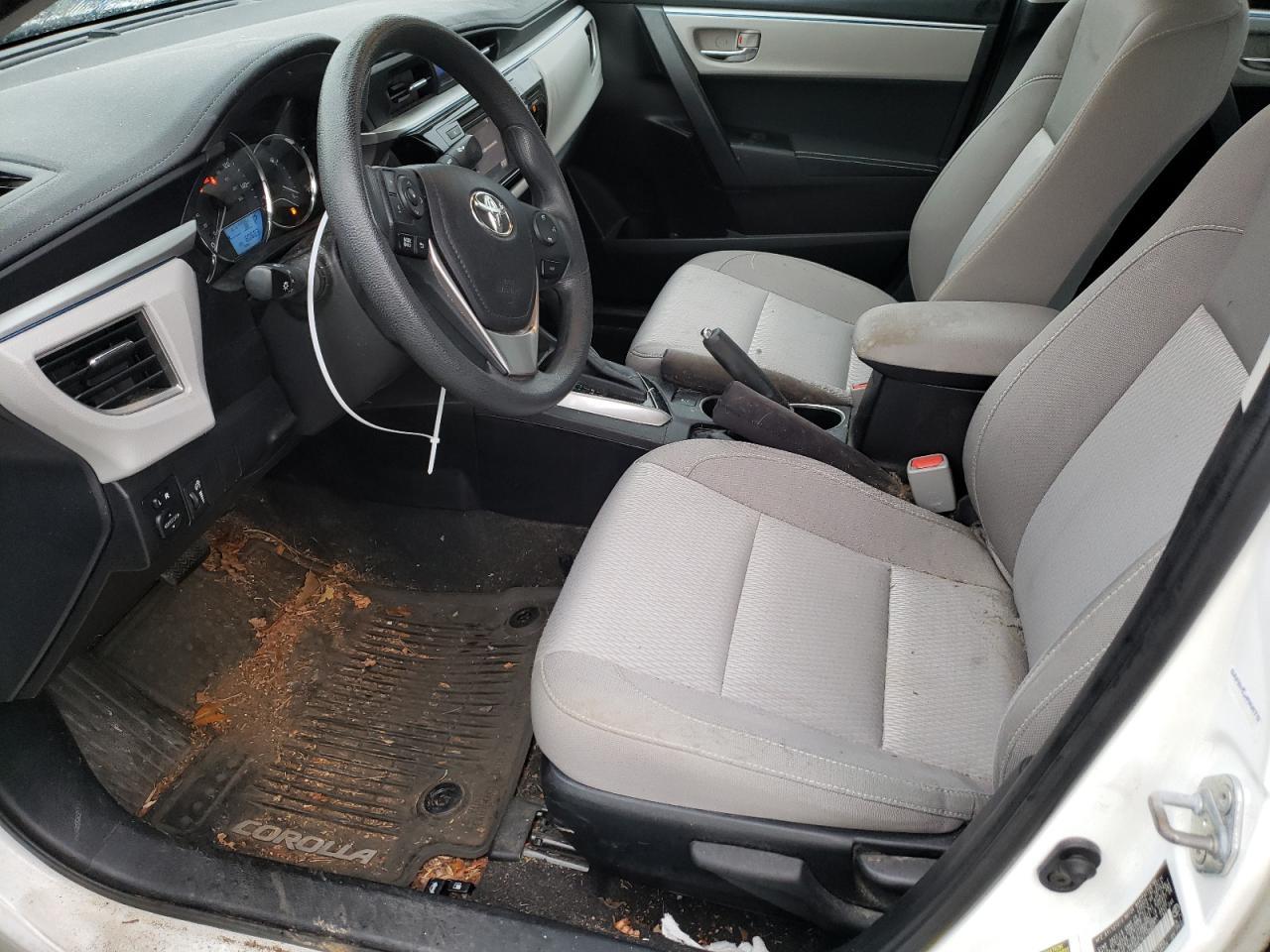 2014 TOYOTA COROLLA L - Image 7