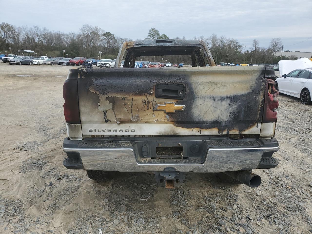2019 CHEVROLET SILVERADO - Image 6