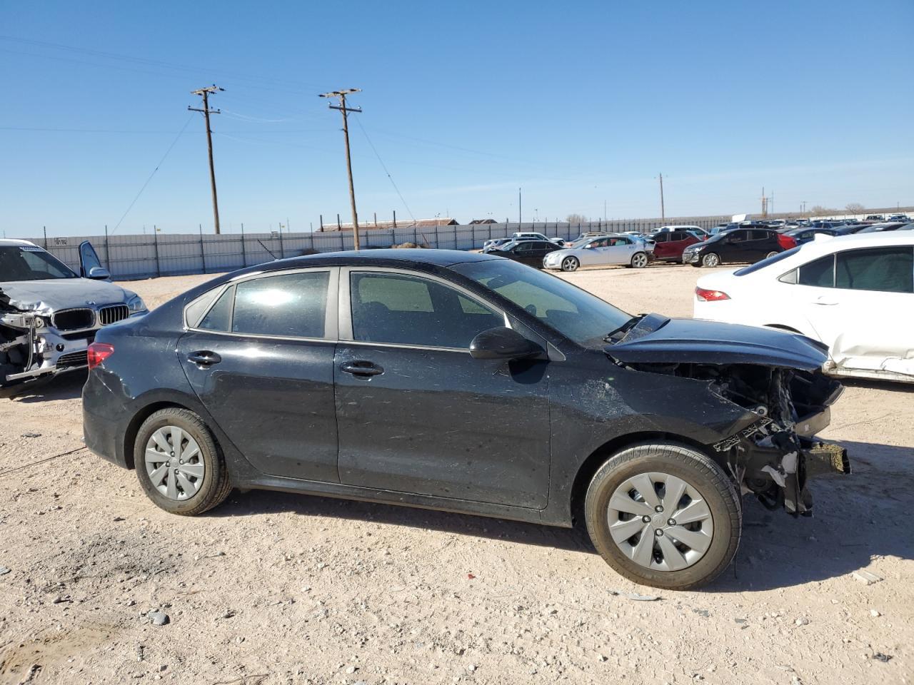 2020 KIA RIO LX - Фото 4