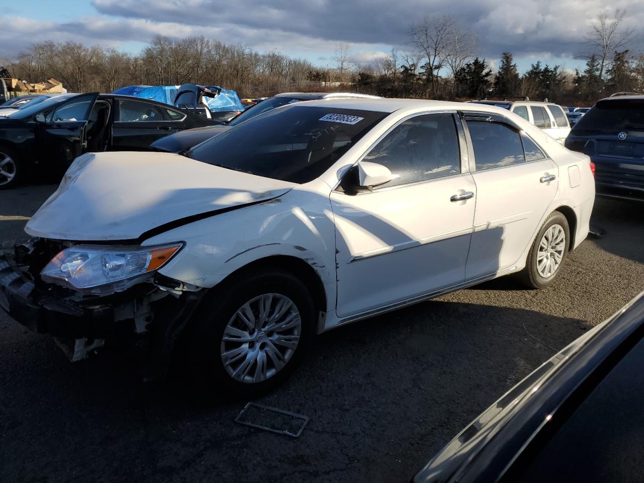 2014 TOYOTA CAMRY L car image