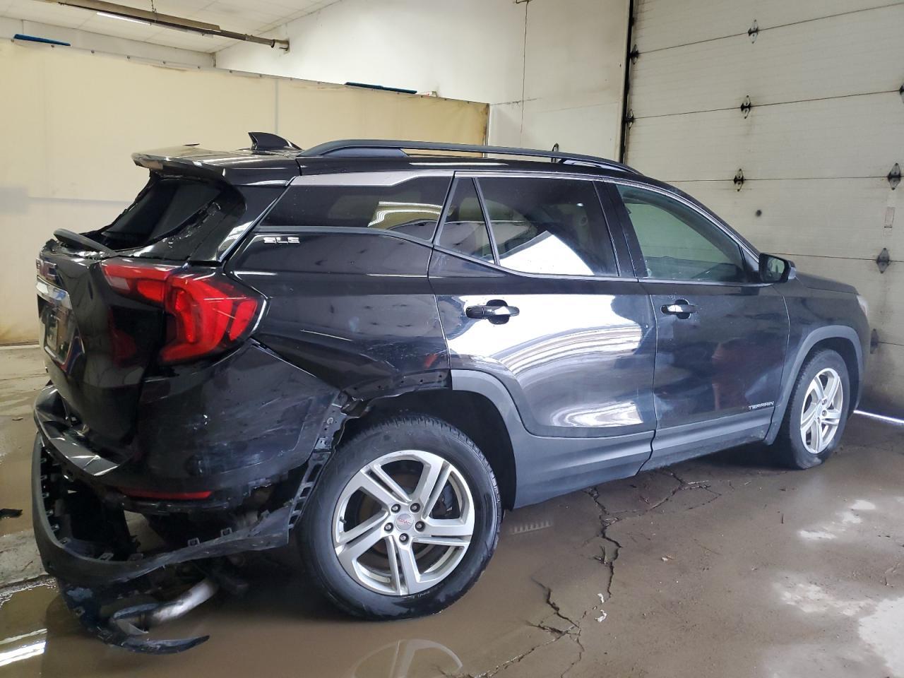 2019 GMC TERRAIN SL - Фото 3
