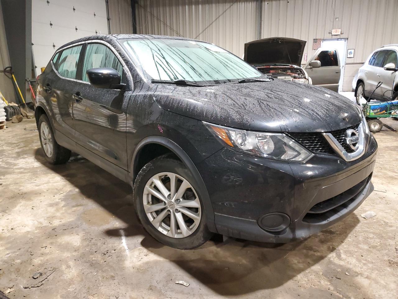 2017 NISSAN ROGUE SPOR - Image 4