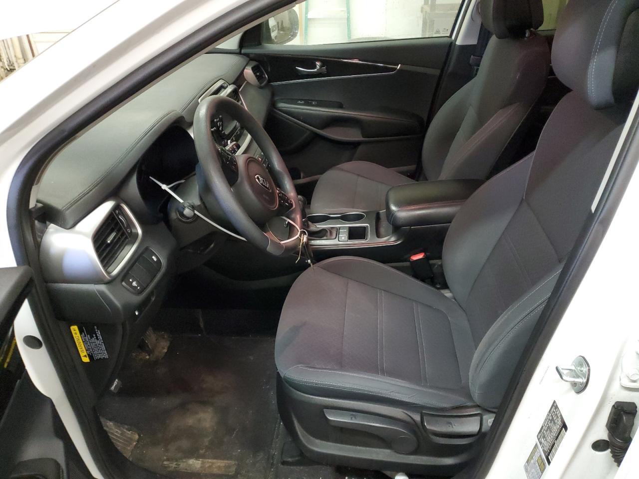 2016 KIA SORENTO LX - Image 7