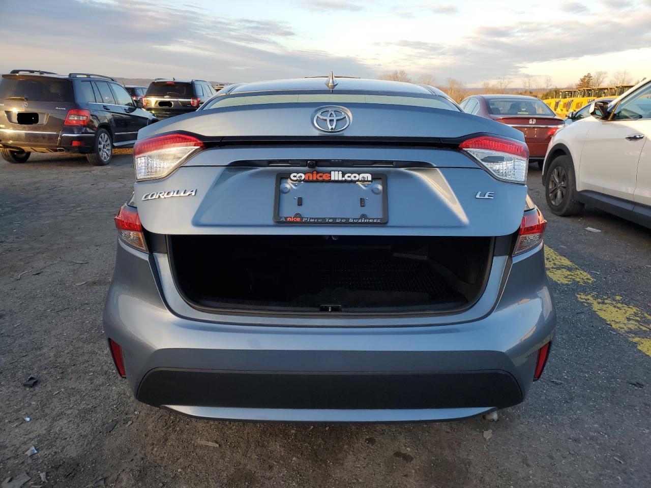 2021 TOYOTA COROLLA LE - Фото 6
