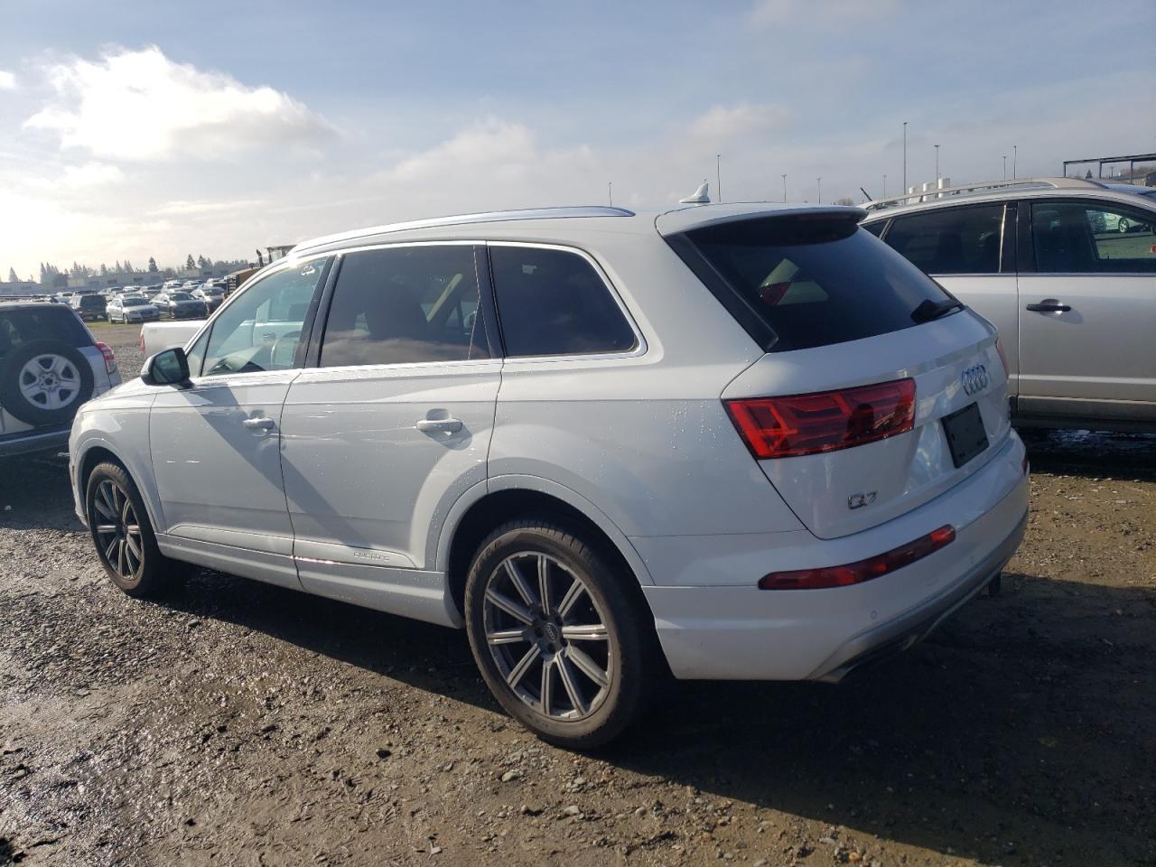 2018 AUDI Q7 PREMIUM - Фото 2