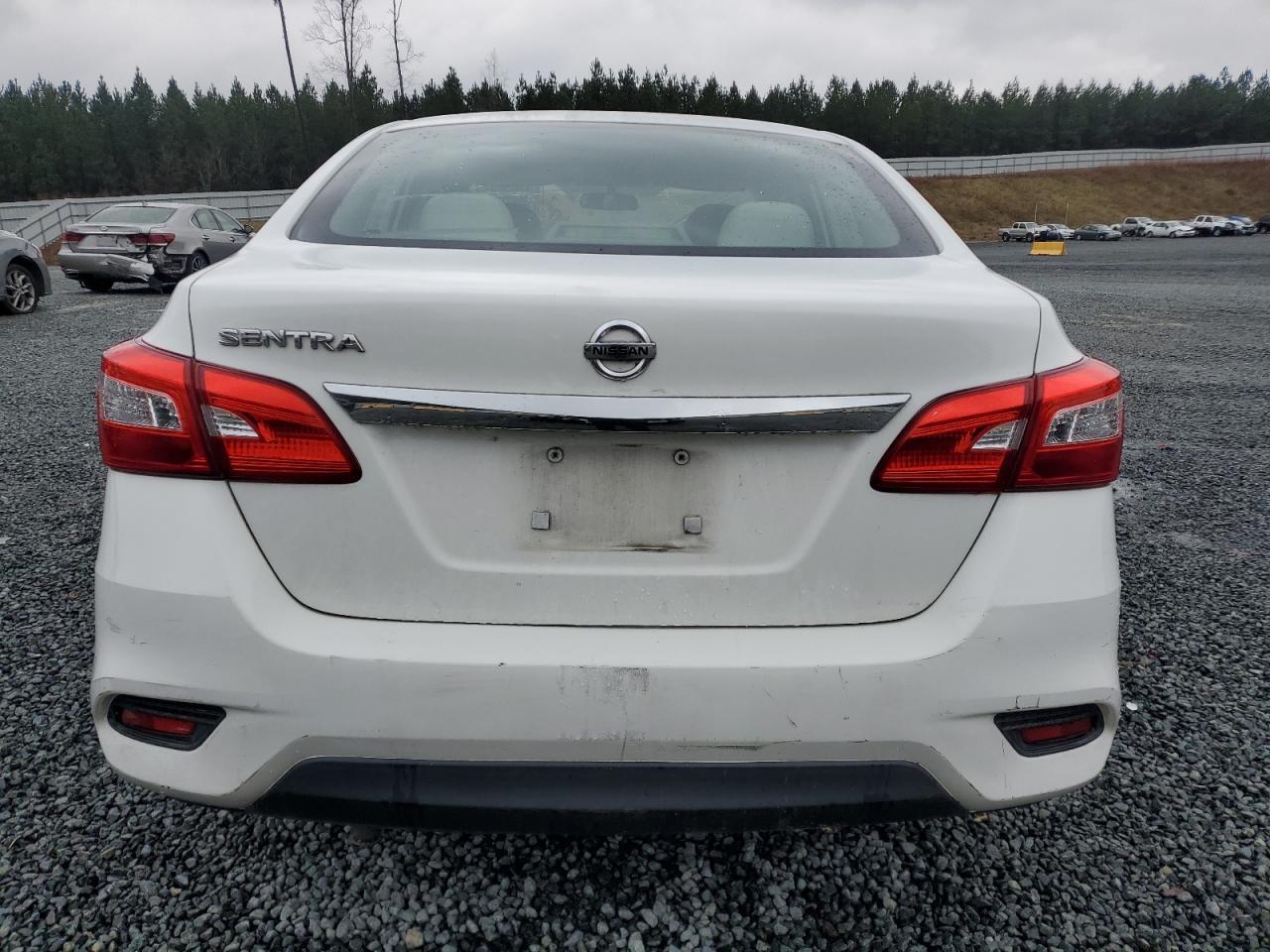 2017 NISSAN SENTRA S - Фото 6