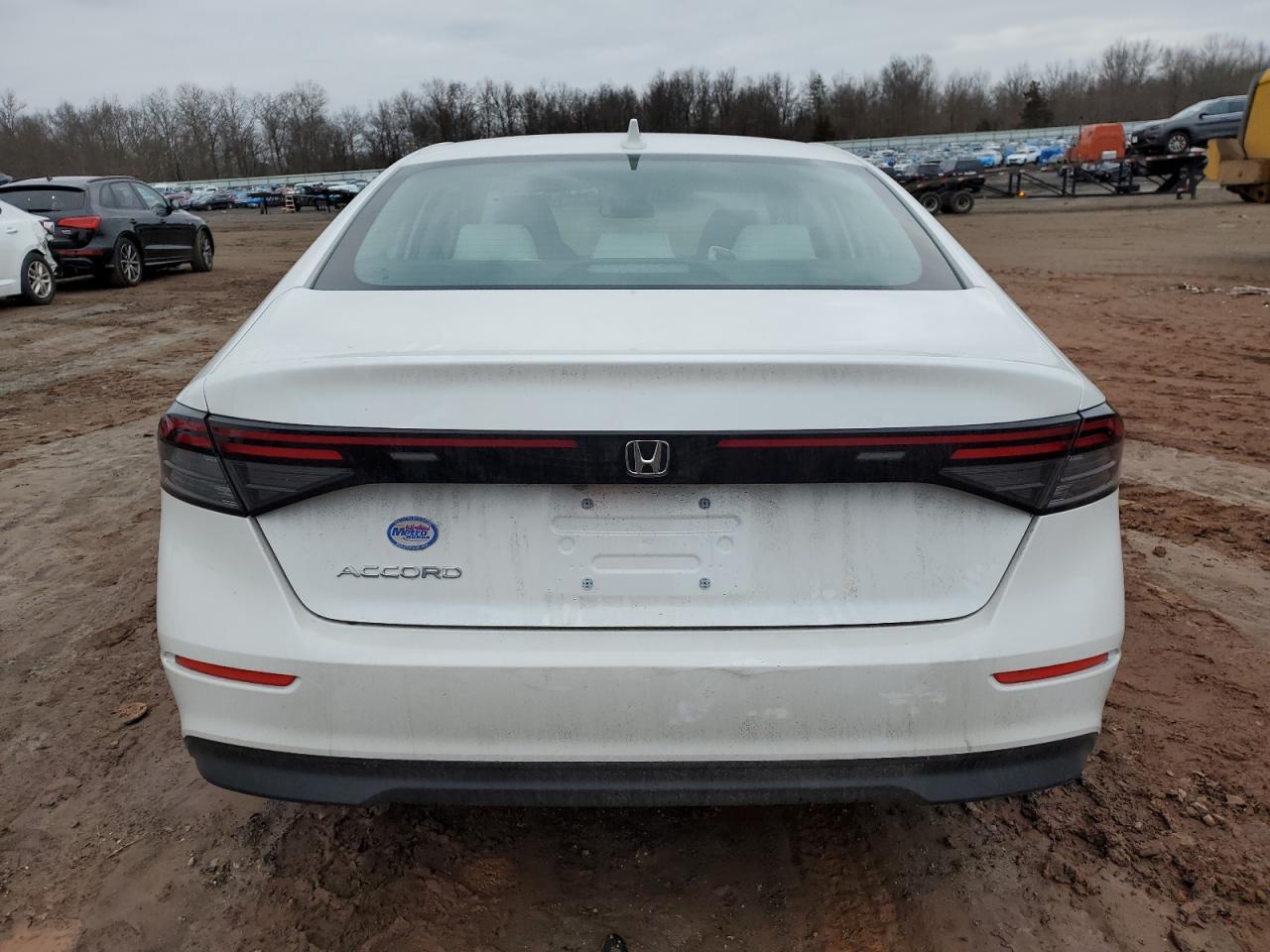2024 HONDA ACCORD EX - Фото 6