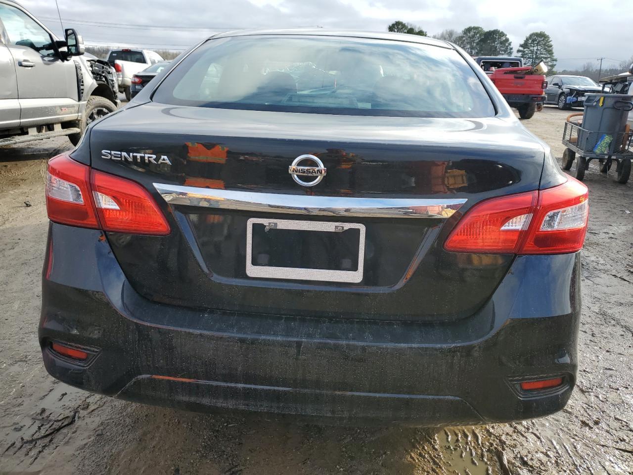 2018 NISSAN SENTRA S - Фото 6