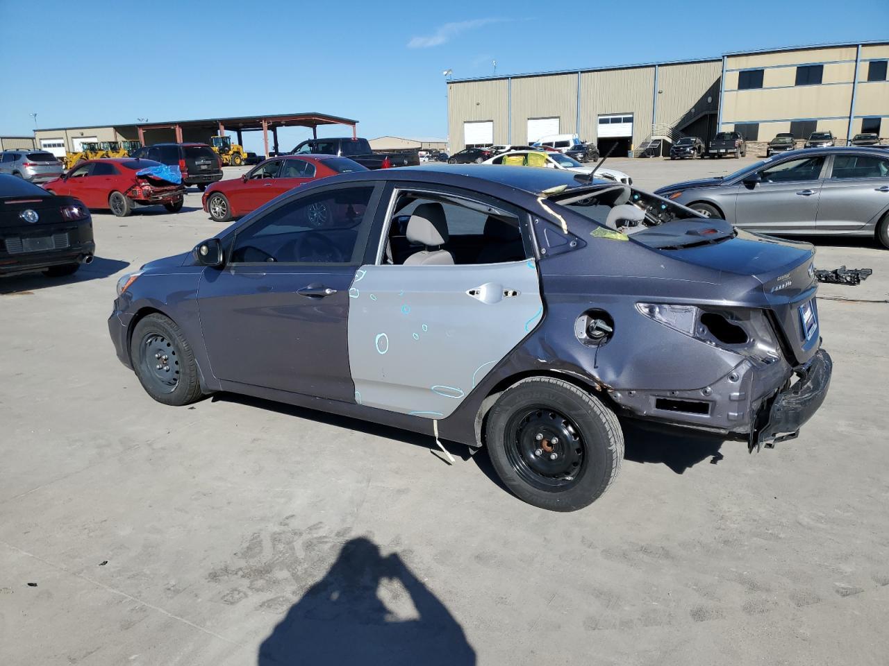 2016 HYUNDAI ACCENT SE - Фото 2