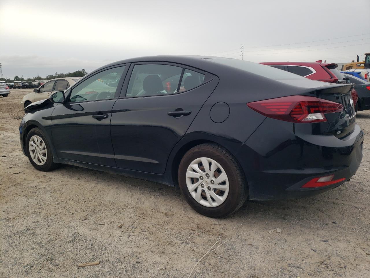 2019 HYUNDAI ELANTRA SE - Фото 2