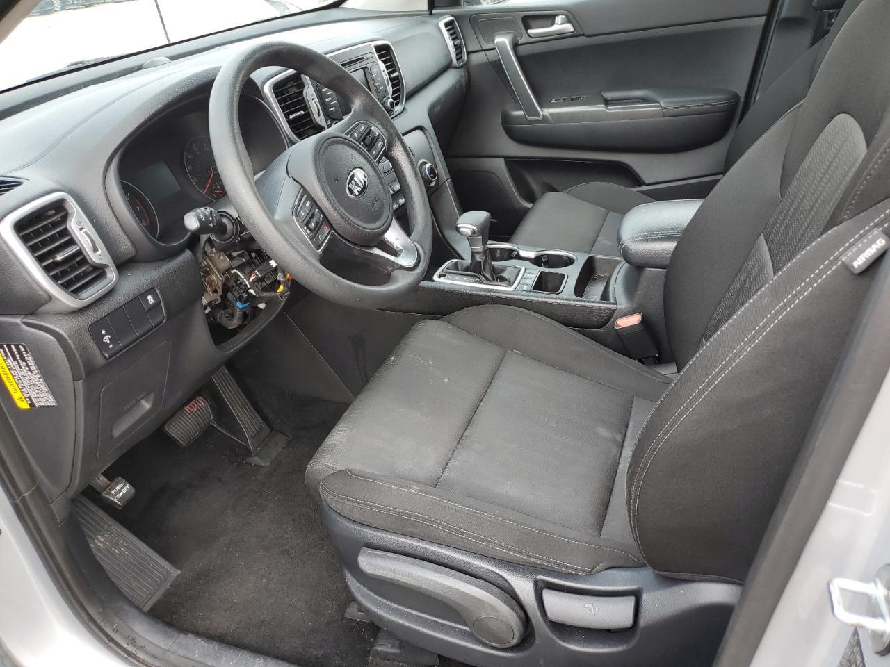 2017 KIA SPORTAGE L - Image 7