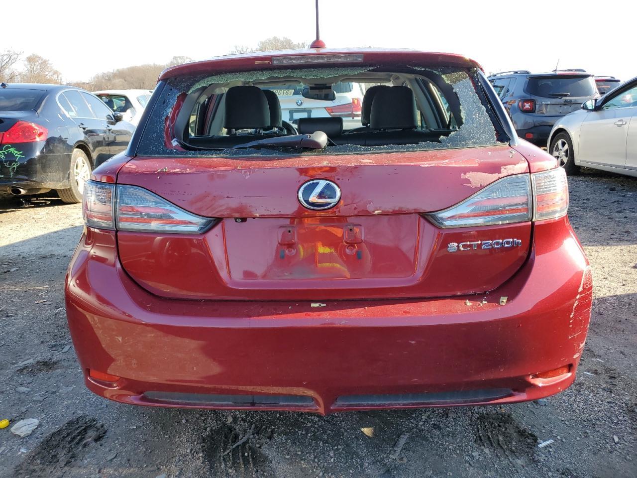 2013 LEXUS CT 200 - Image 6