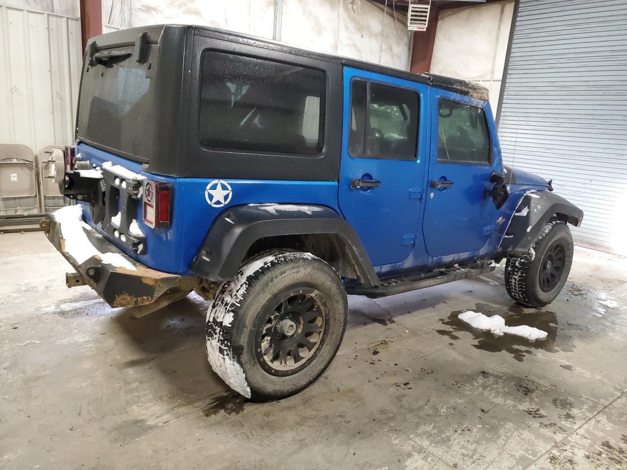 2014 JEEP WRANGLER U - Image 3