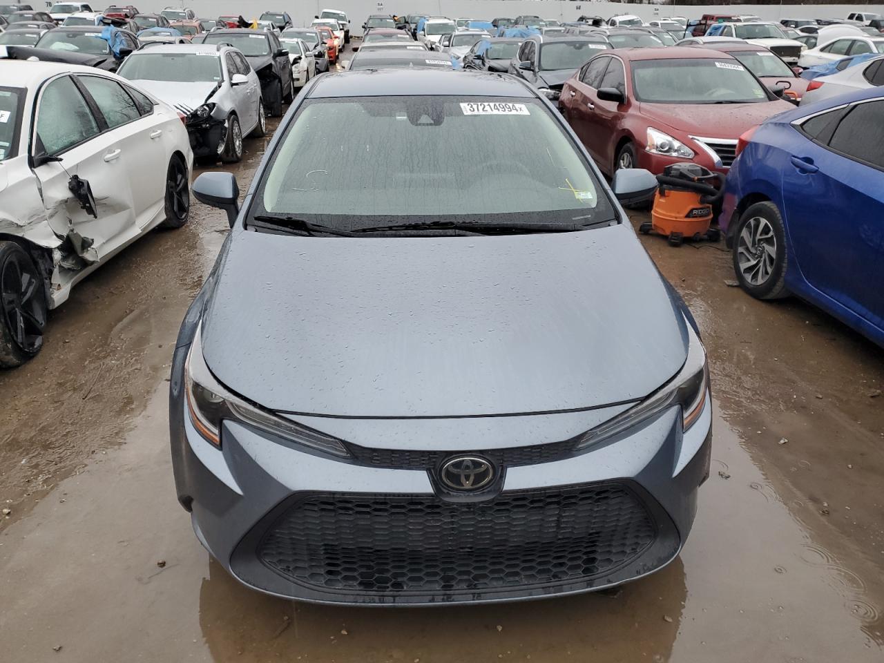 2021 TOYOTA COROLLA LE - Фото 5