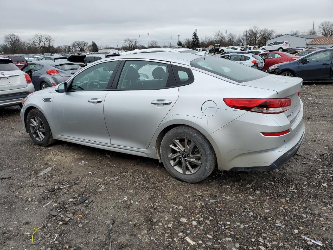 2019 KIA OPTIMA LX - Фото 2