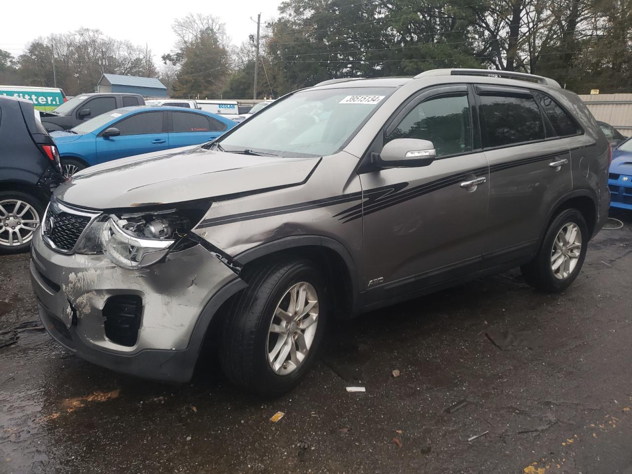 2015 KIA SORENTO LX