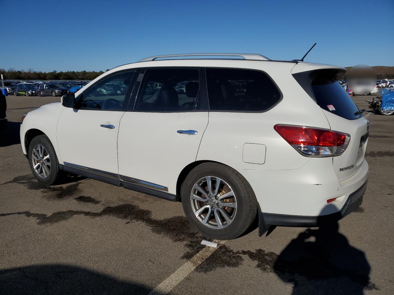 2013 NISSAN PATHFINDER - Фото 2