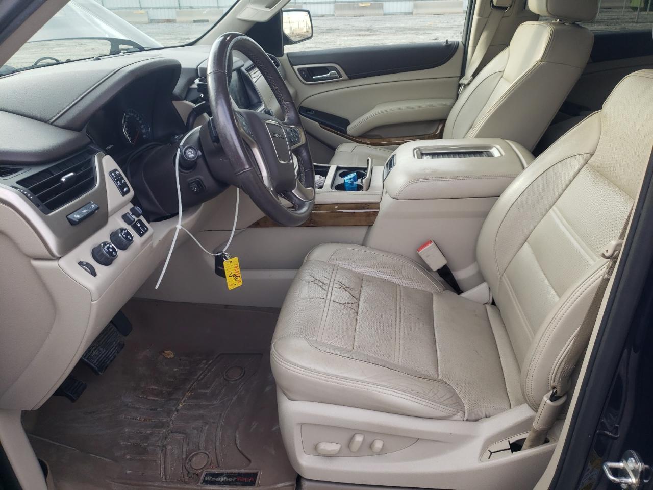 2017 GMC YUKON DENA - Фото 7