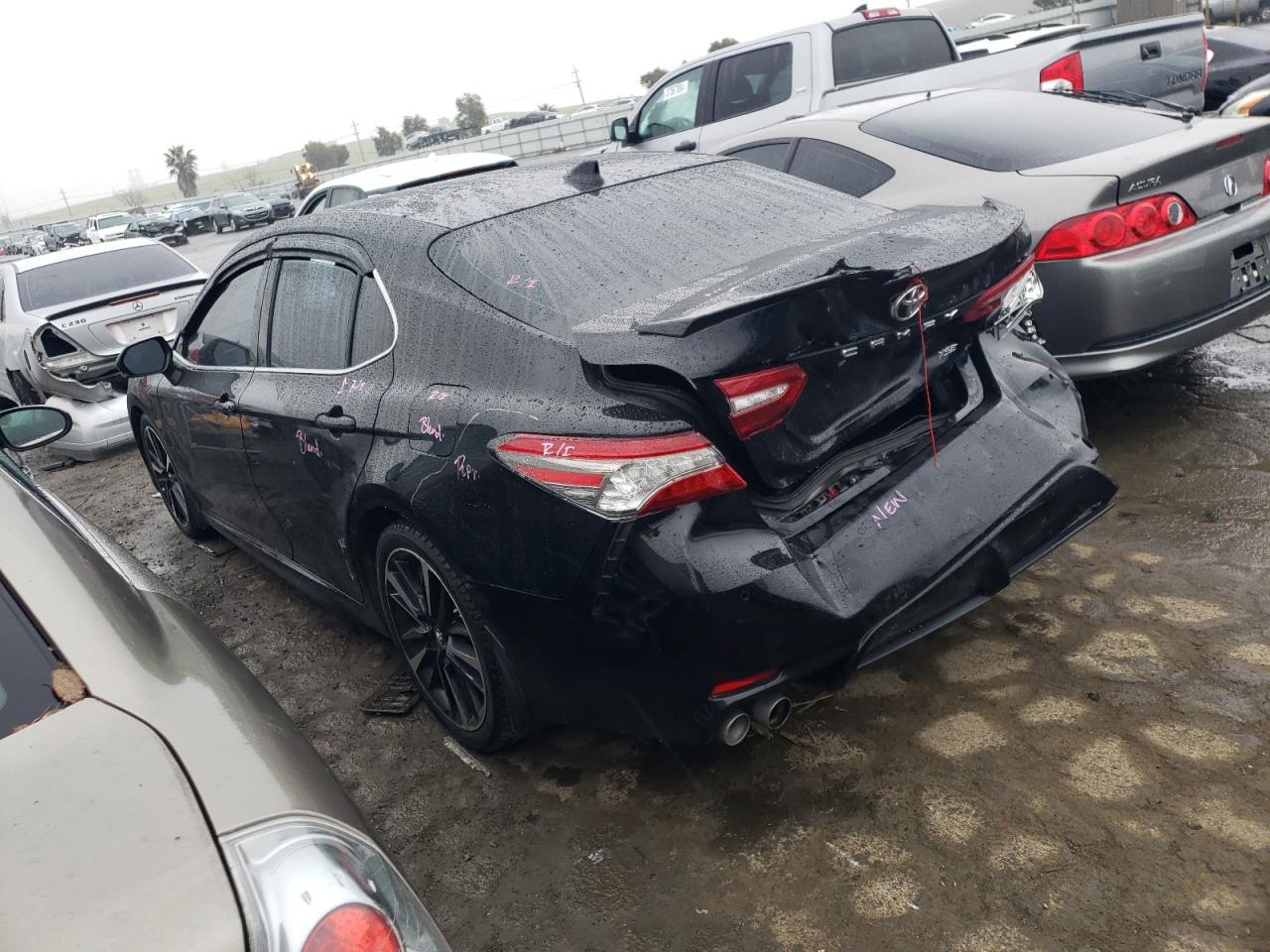 2018 TOYOTA CAMRY XSE - Image 2