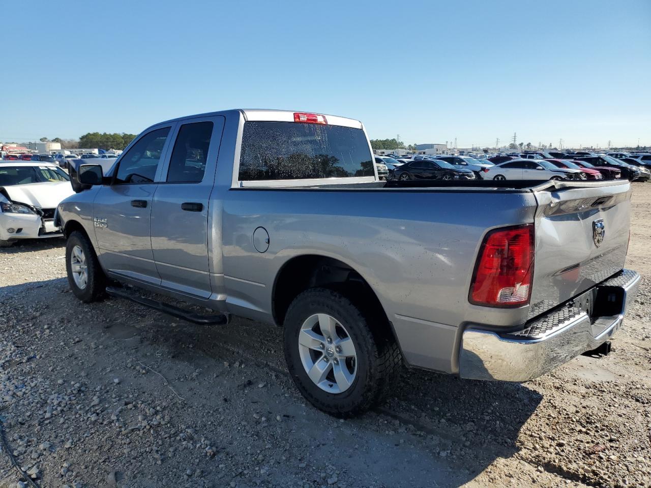 2019 RAM 1500 CLASS - Image 2