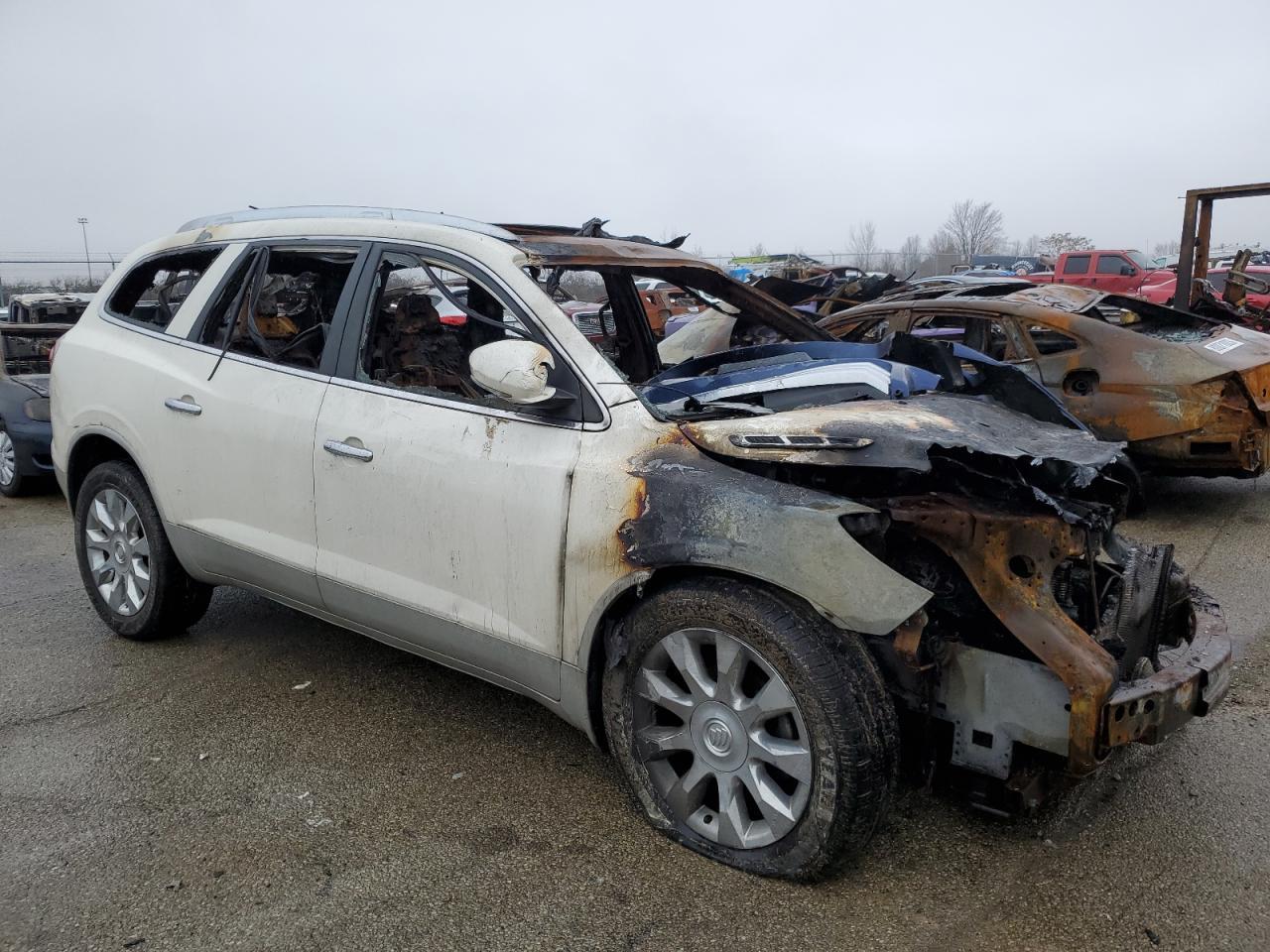 2011 BUICK ENCLAVE CX - Image 4