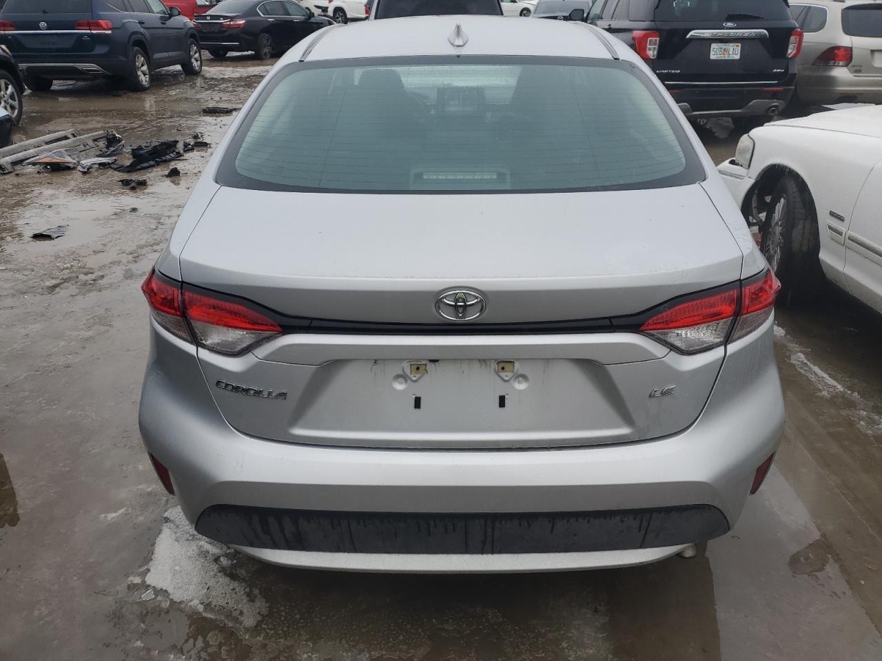 2022 TOYOTA COROLLA LE - Image 6